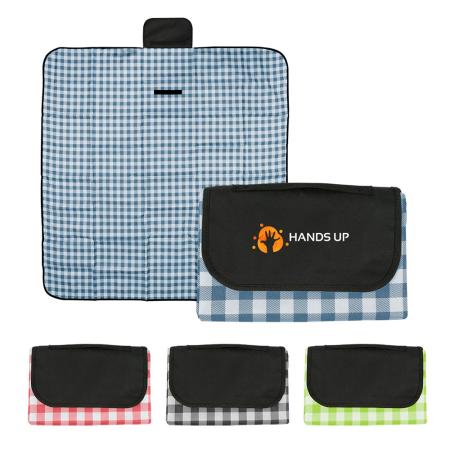 Gingham Roll-Up Picnic Blanket 3